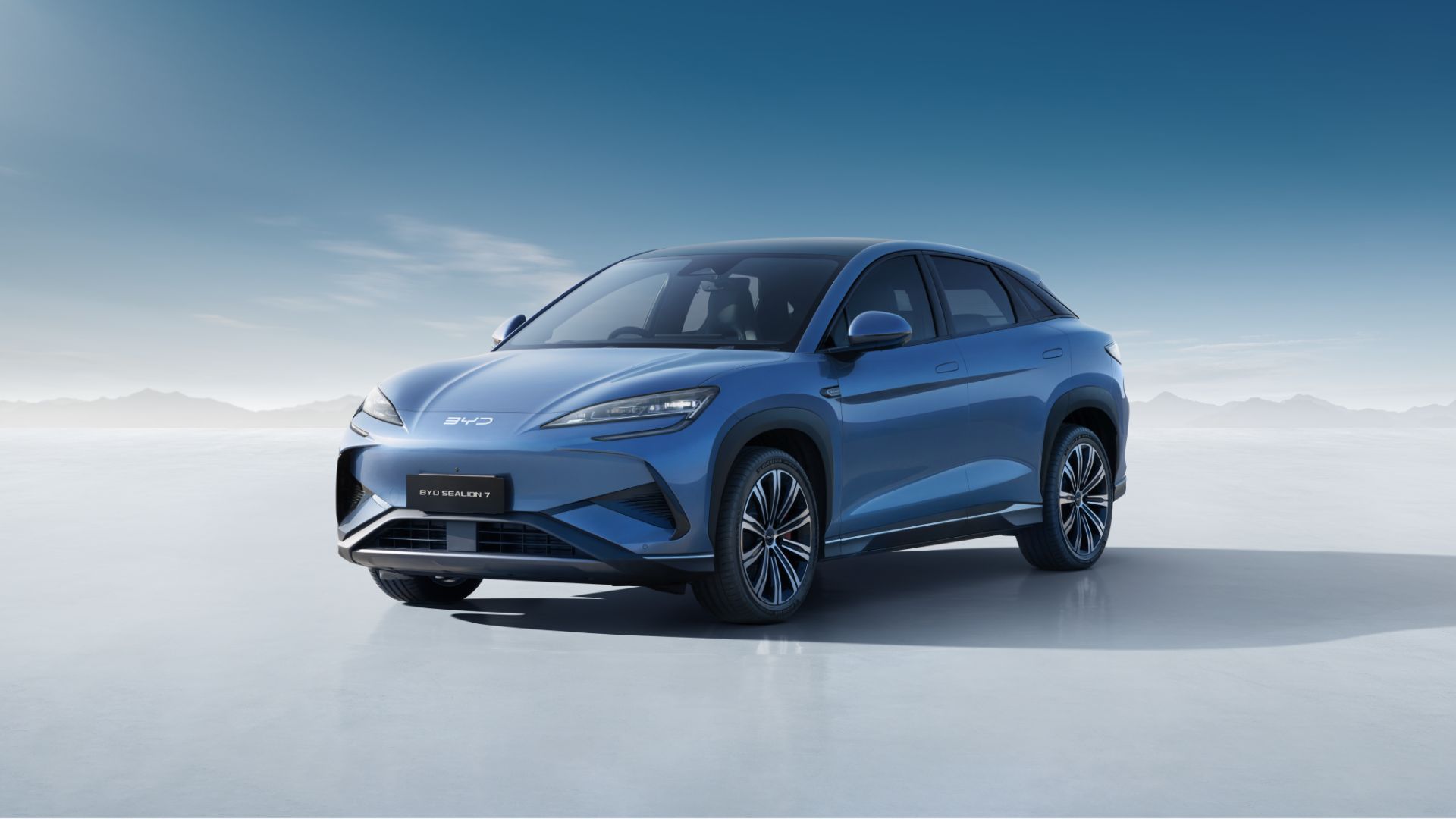 BYD SEALION 7